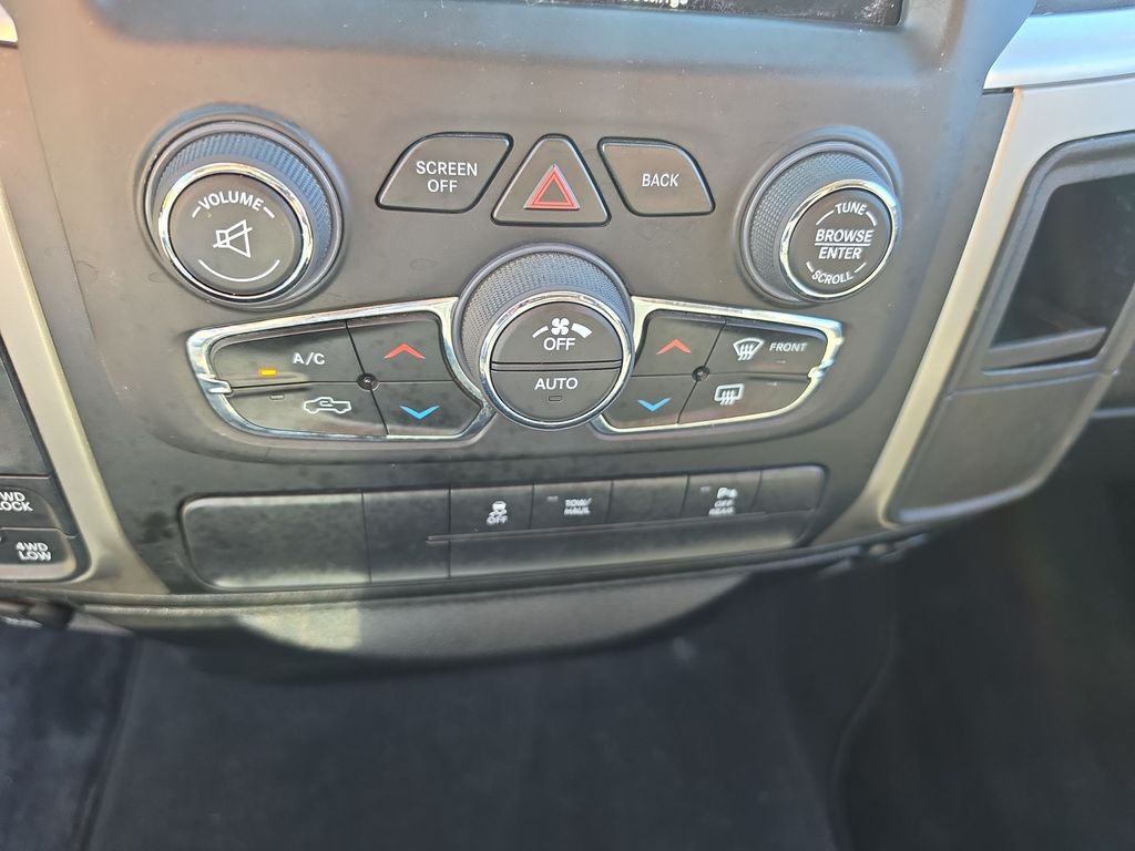 Thumbnail: 2020 RAM 1500 - 22