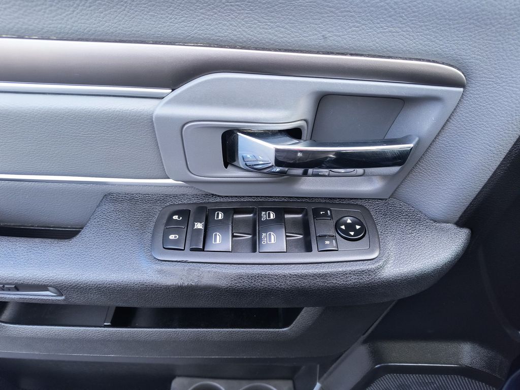 Thumbnail: 2023 RAM 1500 - 21