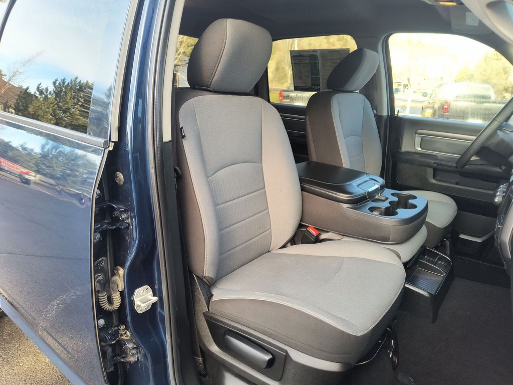 Thumbnail: 2023 RAM 1500 - 9