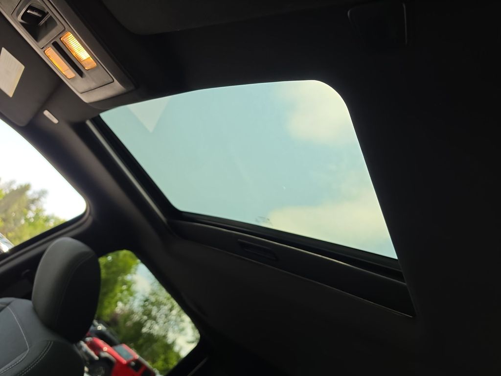 Thumbnail: 2021 RAM 1500 - 26