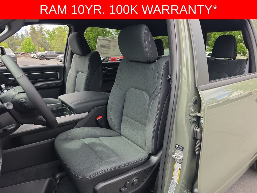 Thumbnail: 2026 RAM 1500 - 7
