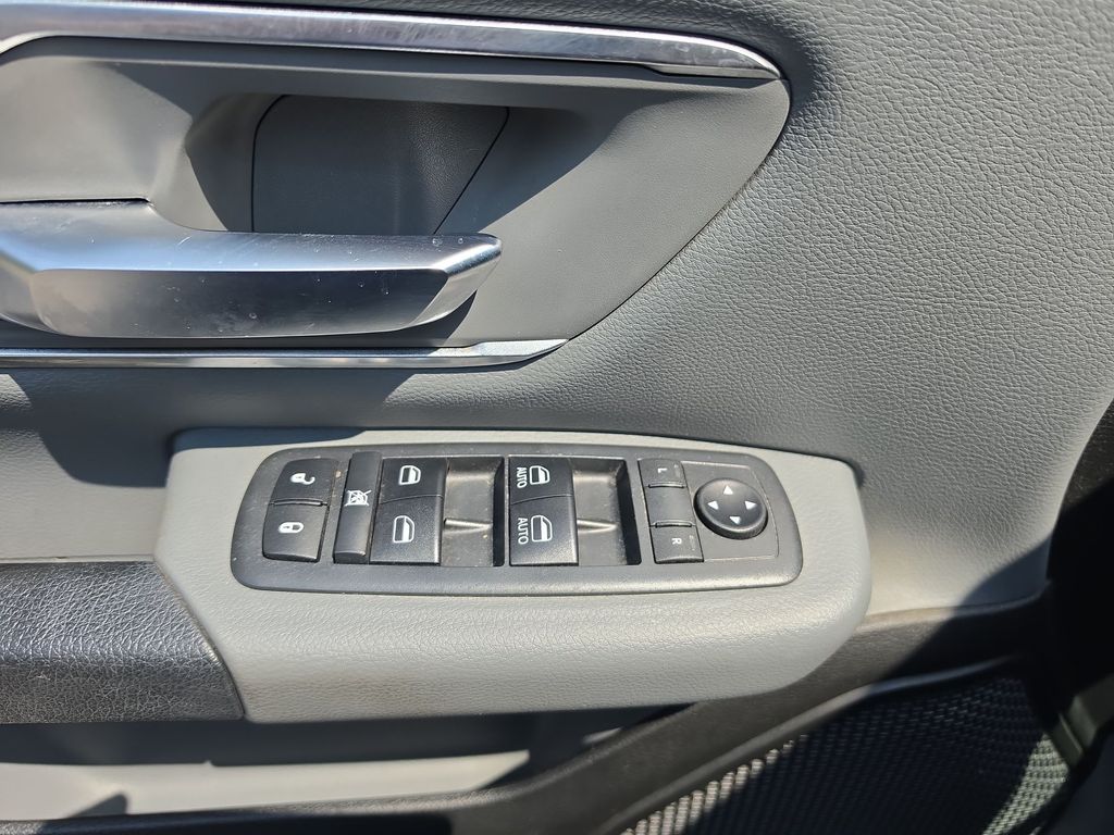 Thumbnail: 2019 RAM 1500 - 20