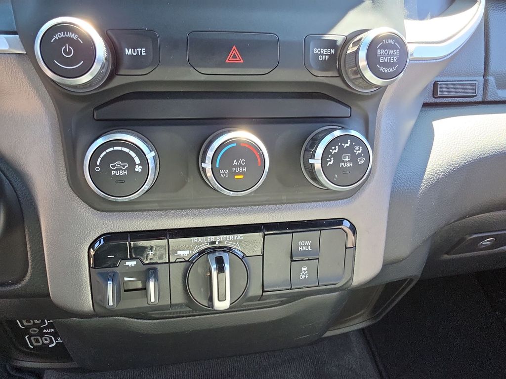 Thumbnail: 2022 RAM 1500 - 23