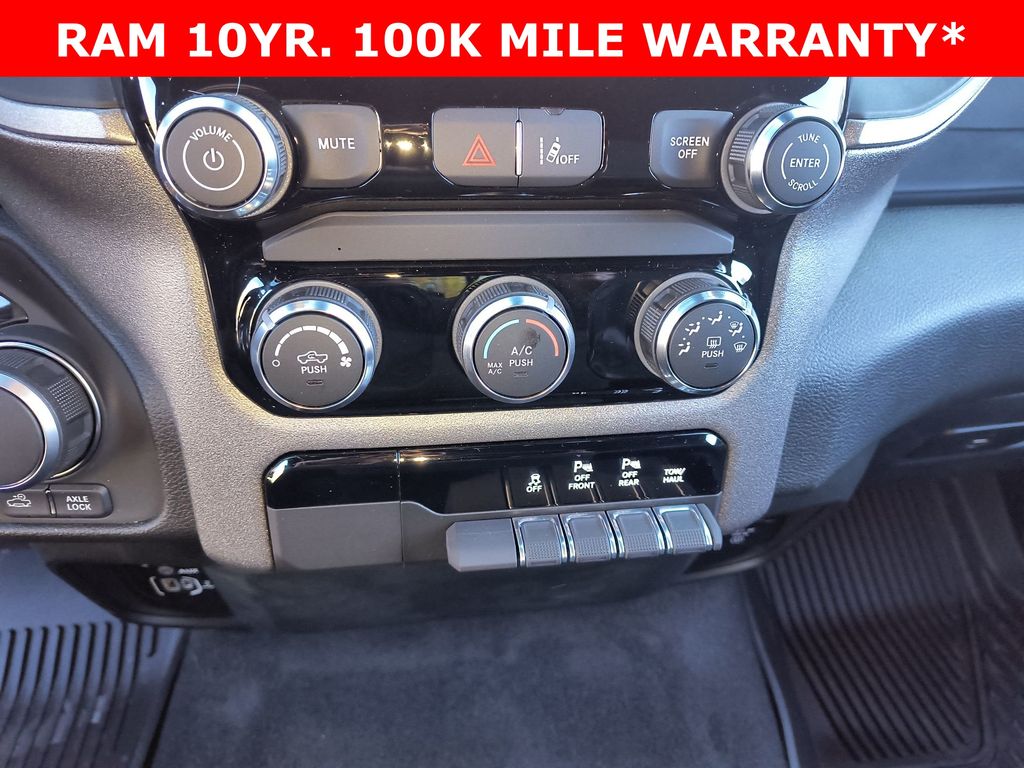 Thumbnail: 2026 RAM 1500 - 15