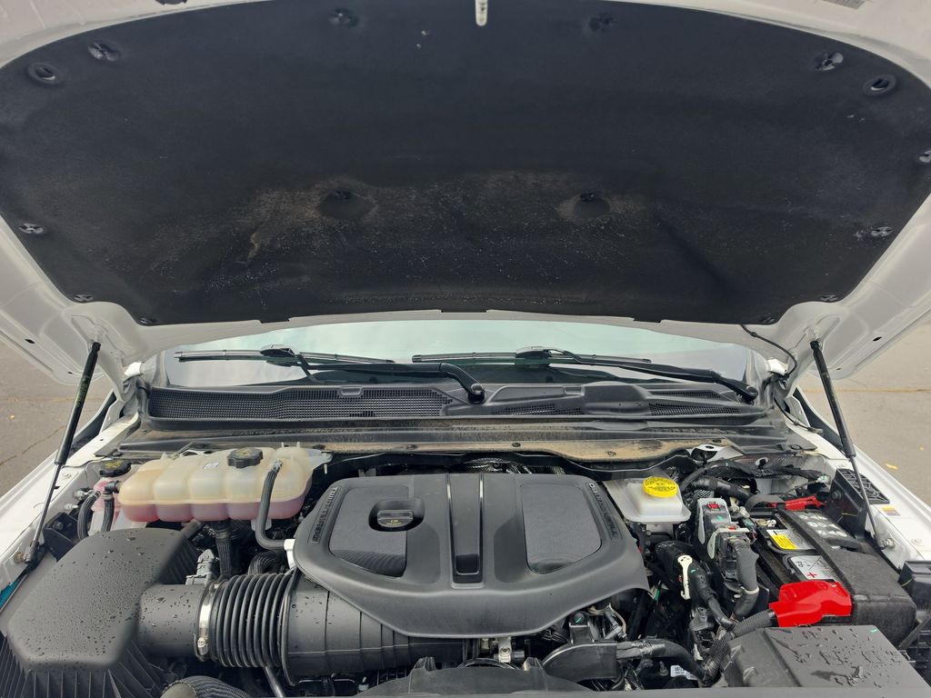 Thumbnail: 2026 RAM 1500 - 6