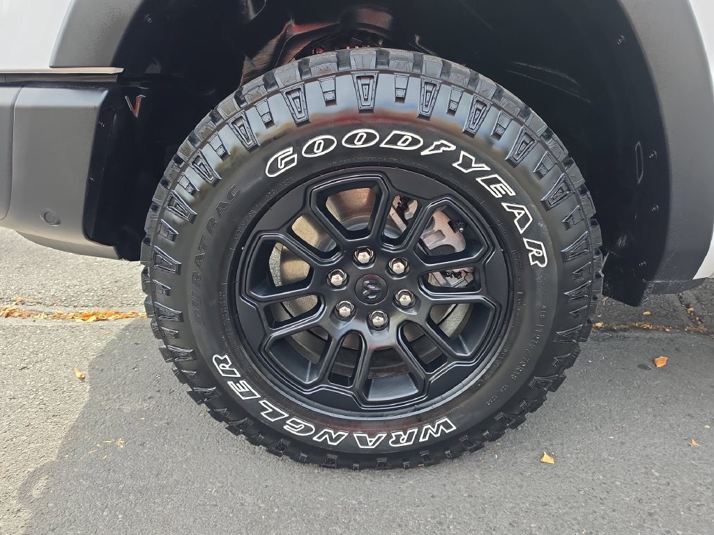 Thumbnail: 2026 RAM 1500 - 5