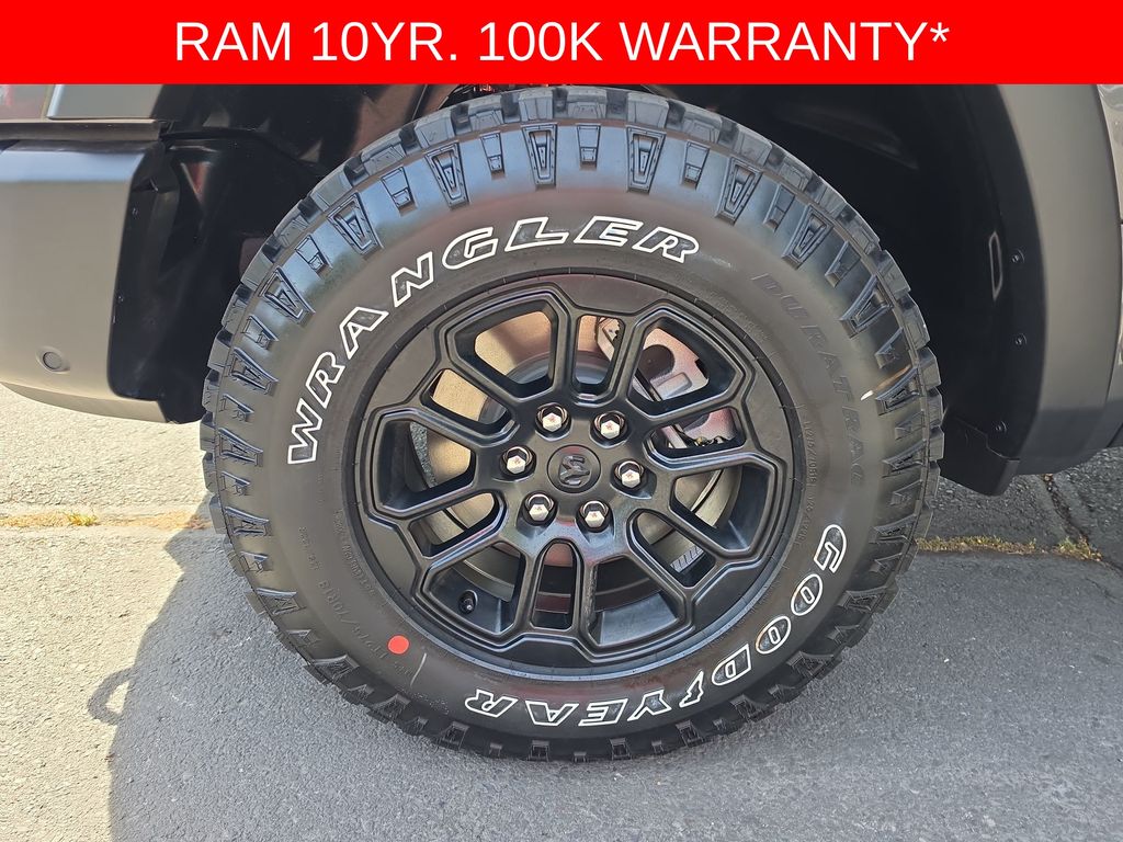 Thumbnail: 2026 RAM 1500 - 5