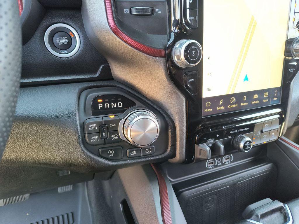 Thumbnail: 2025 RAM 1500 - 23