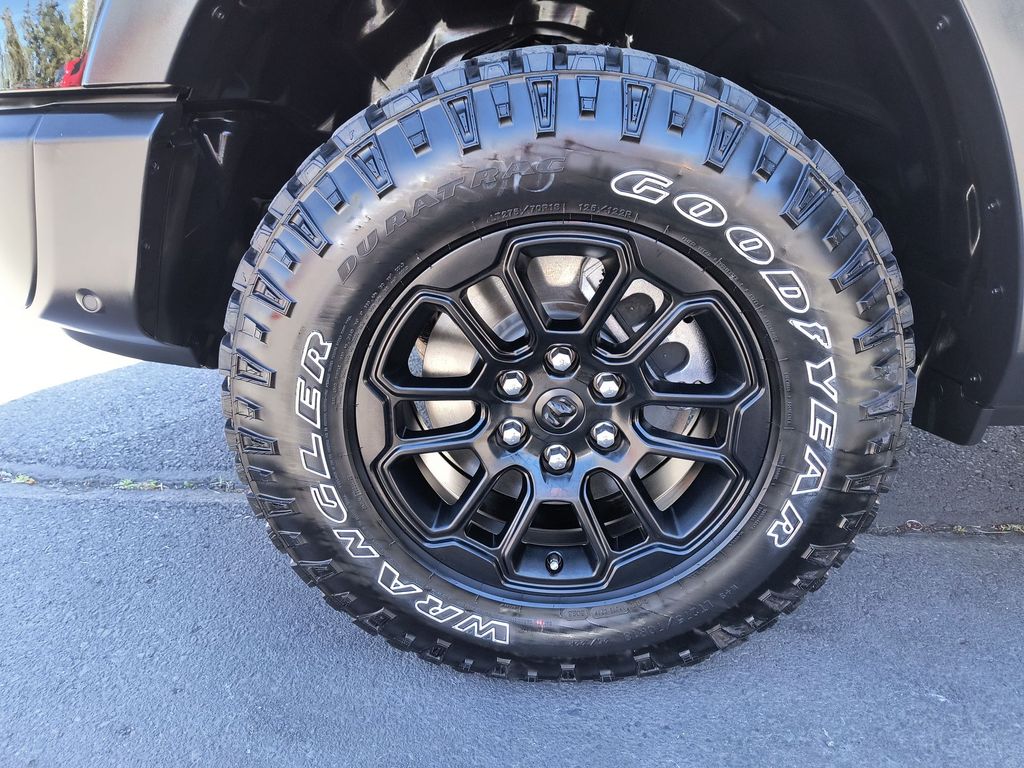 Thumbnail: 2025 RAM 1500 - 7