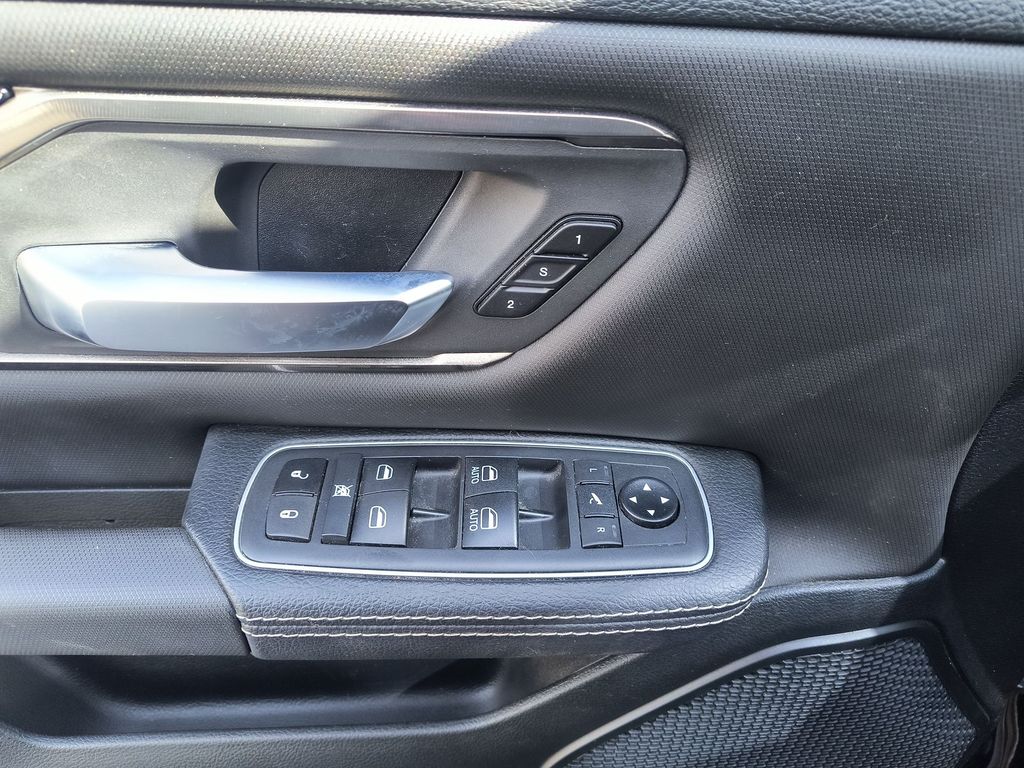 Thumbnail: 2021 RAM 1500 - 20