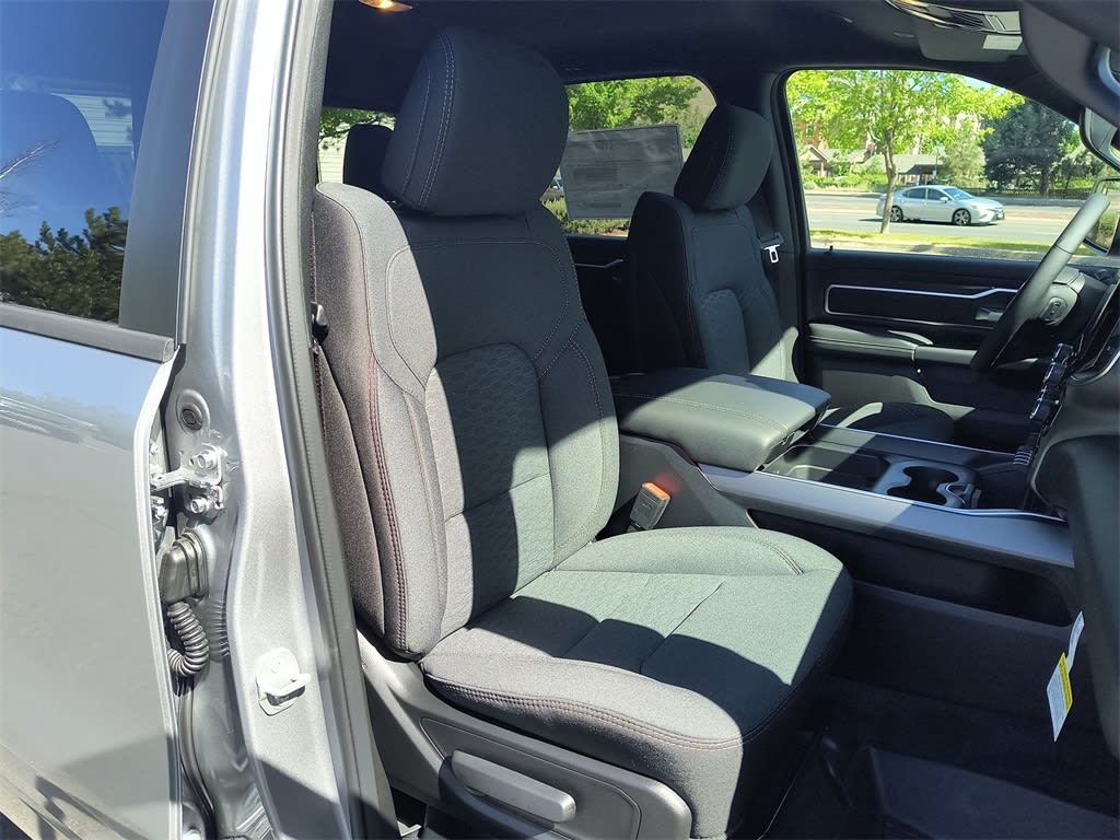2025 RAM 1500 Big Horn 8