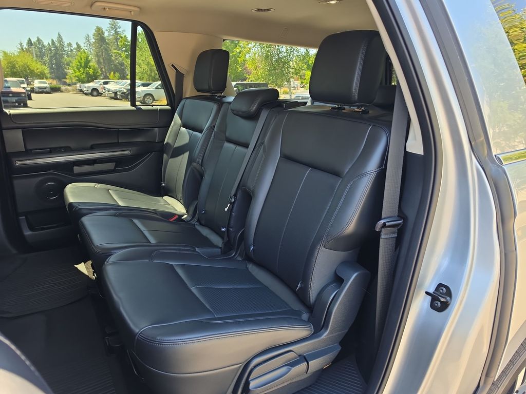 Thumbnail: 2023 Ford Expedition MAX - 9