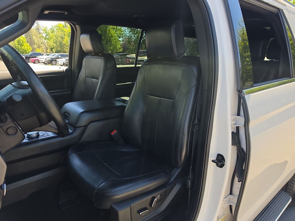 Thumbnail: 2018 Ford Expedition MAX - 8
