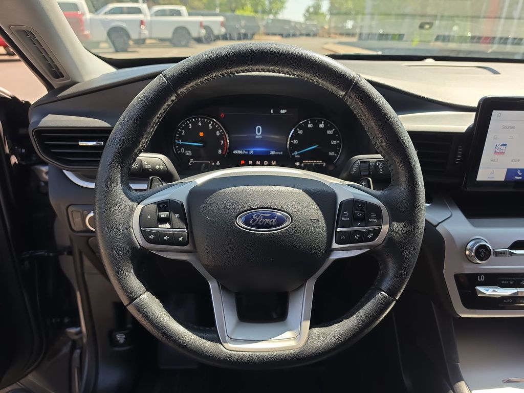 Thumbnail: 2021 Ford Explorer - 2