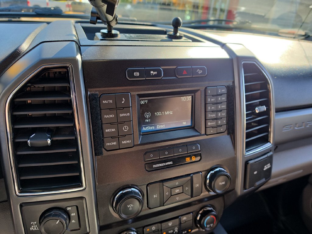 Thumbnail: 2019 Ford F-250 - 10