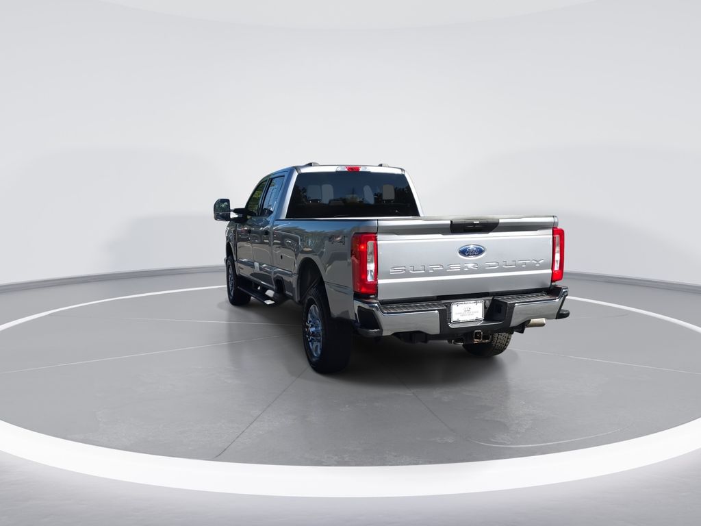 Thumbnail: 2023 Ford F-350 - 5