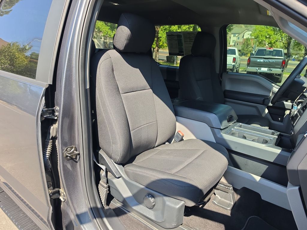 Thumbnail: 2019 Ford F-150 - 9