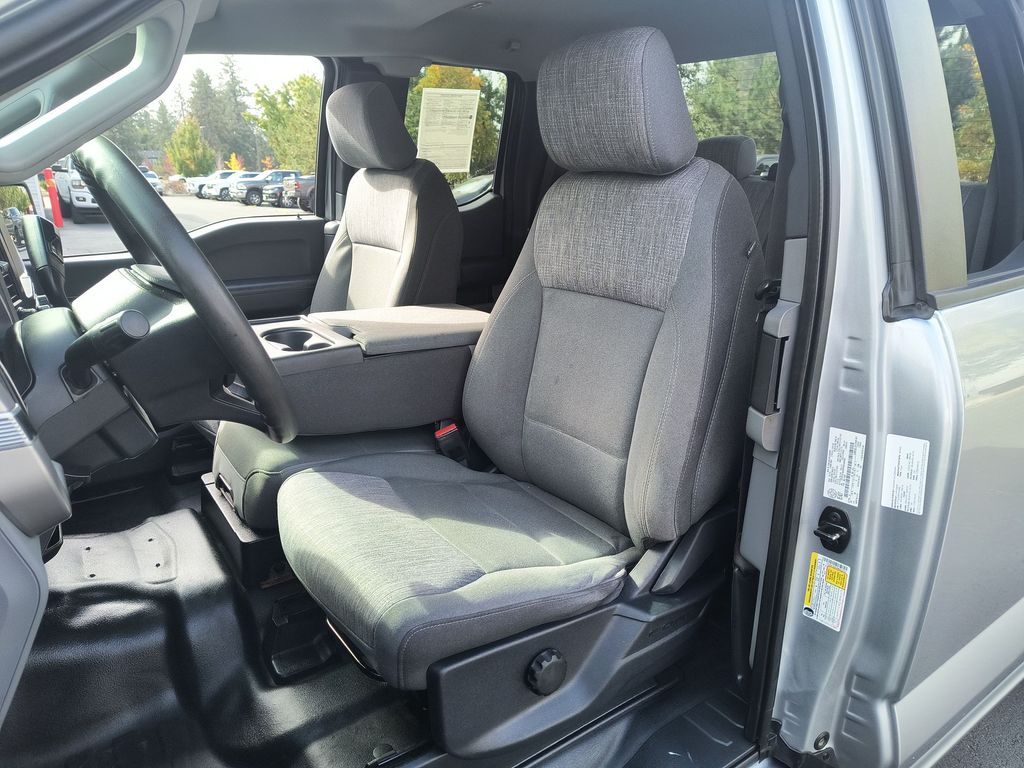 Thumbnail: 2023 Ford F-150 - 9