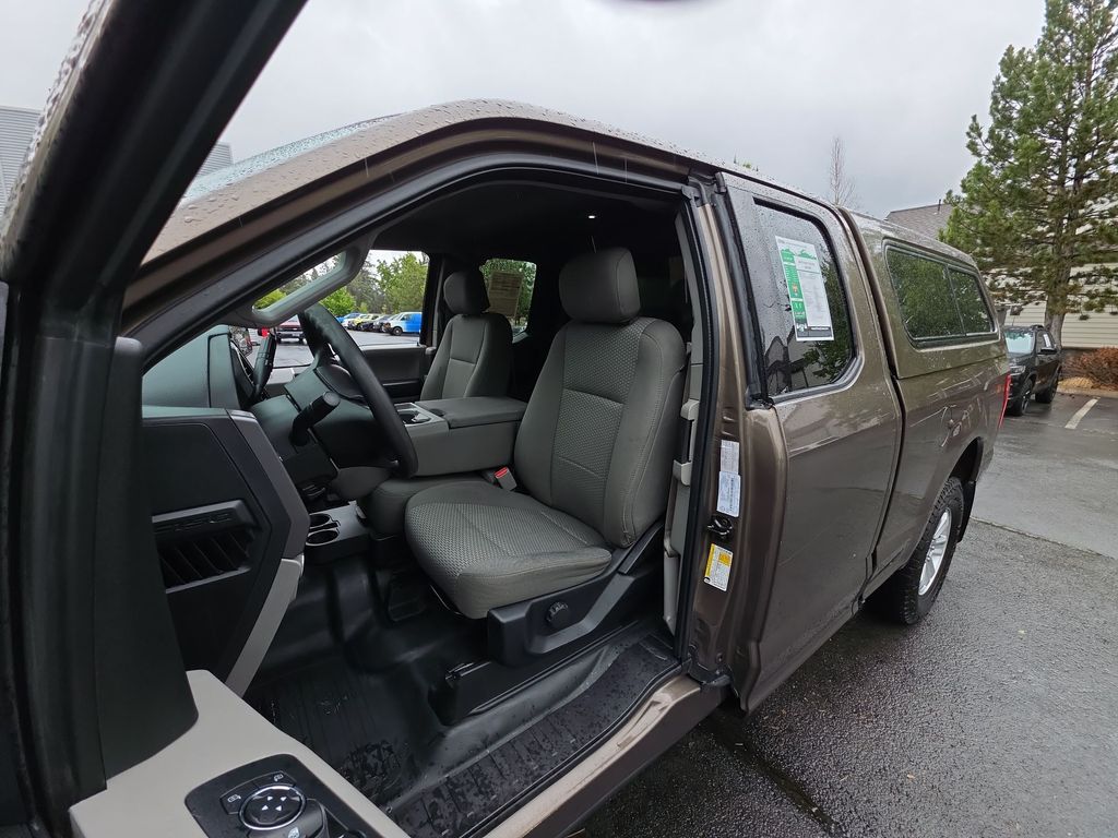 Thumbnail: 2017 Ford F-150 - 19