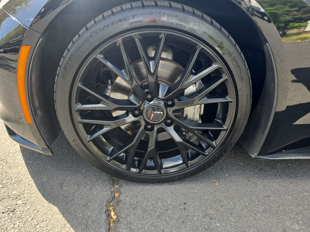 Thumbnail: 2018 Chevrolet Corvette - 6