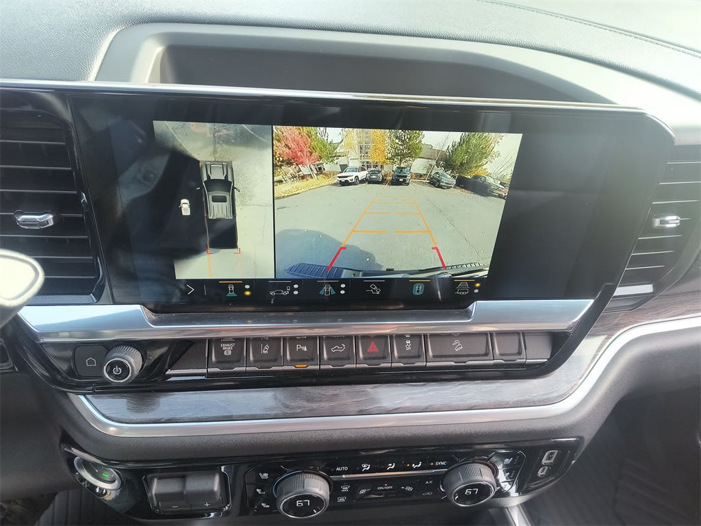 Thumbnail: 2025 Chevrolet Silverado 3500 - 22