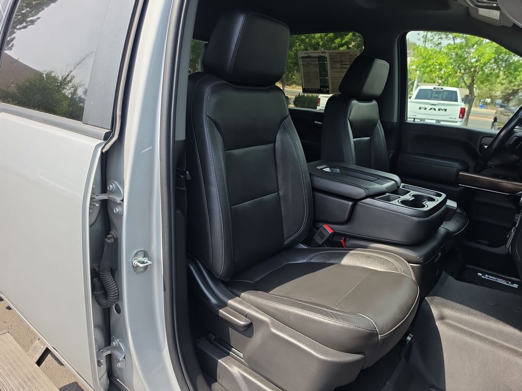 Thumbnail: 2020 Chevrolet Silverado 3500 - 7