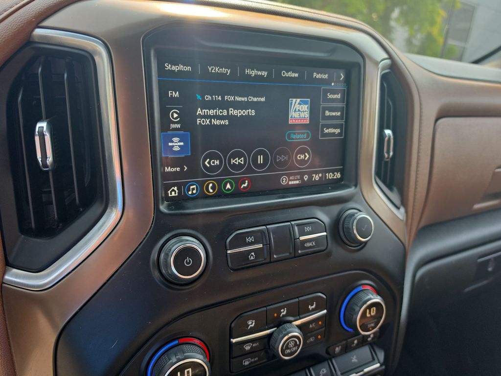 Thumbnail: 2022 Chevrolet Silverado 3500 - 11