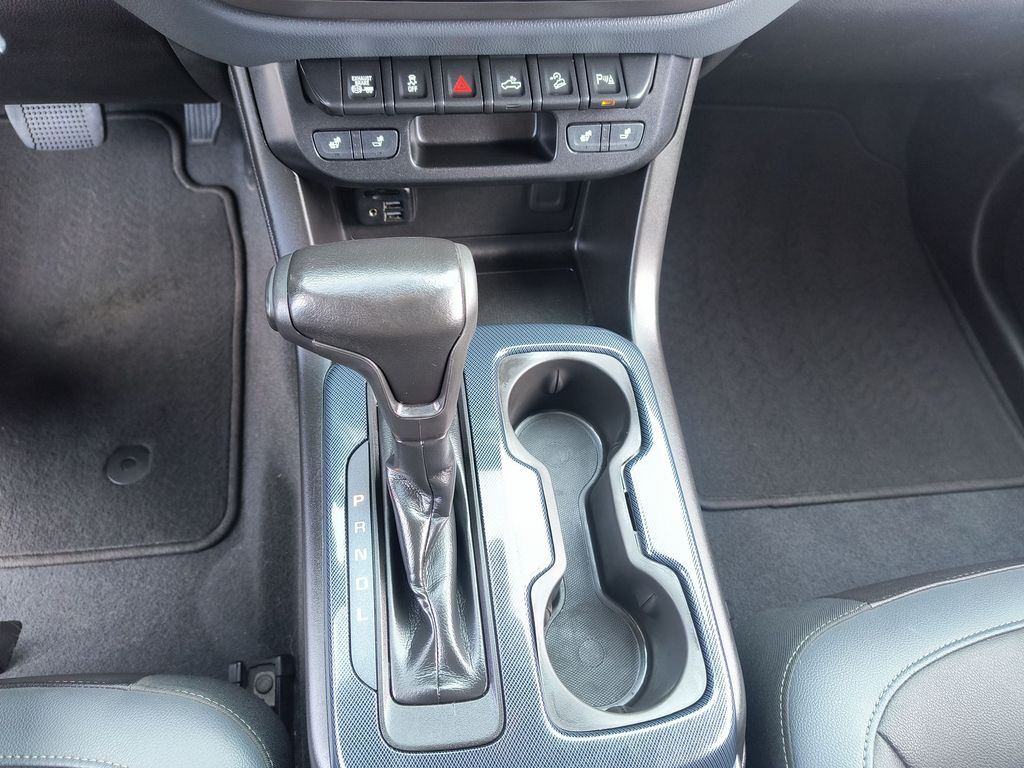 Thumbnail: 2019 Chevrolet Colorado - 13