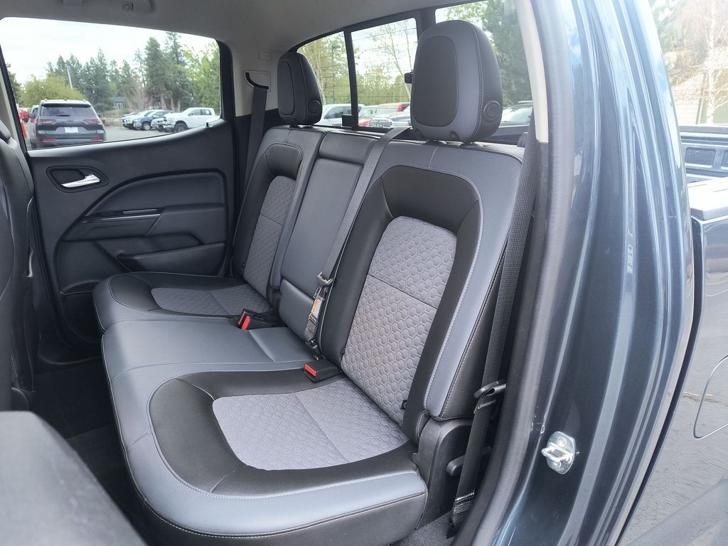 Thumbnail: 2019 Chevrolet Colorado - 11
