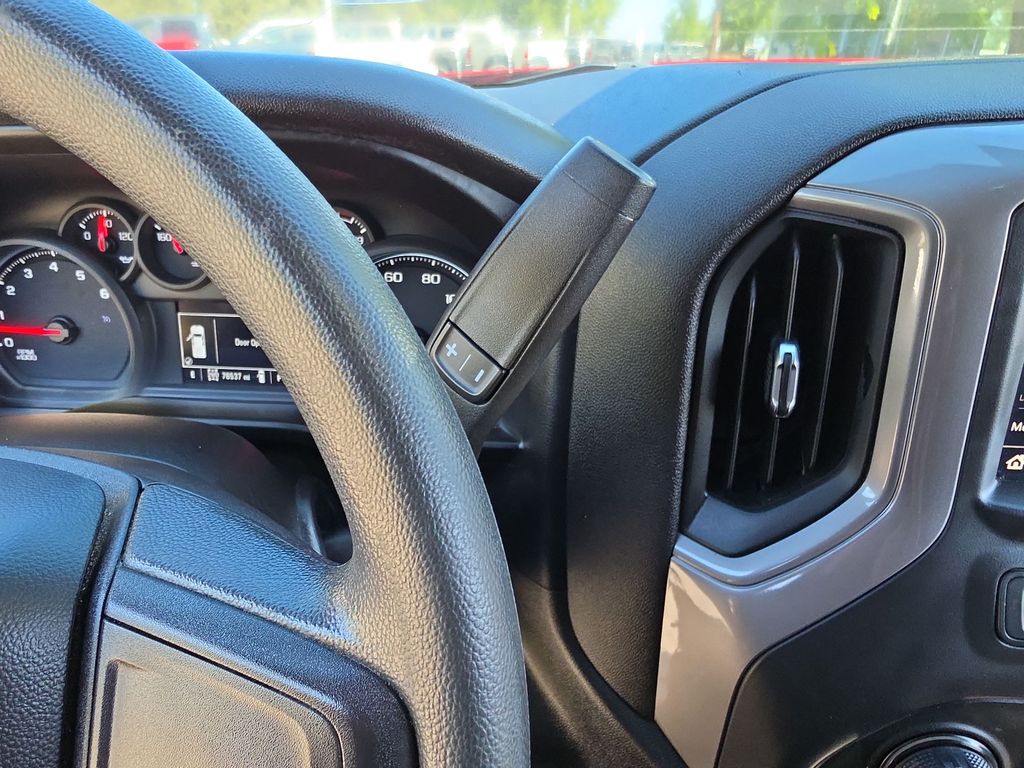 Thumbnail: 2021 Chevrolet Silverado 1500 - 24