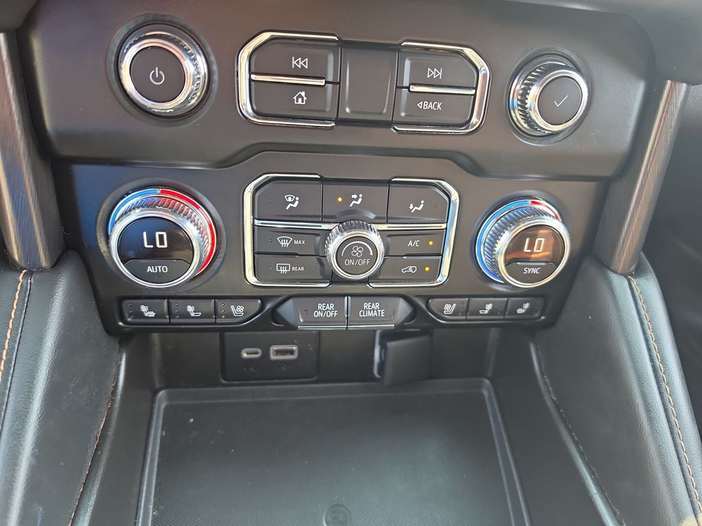 Thumbnail: 2021 GMC Yukon - 25
