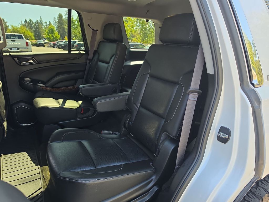 Thumbnail: 2016 Chevrolet Tahoe - 12