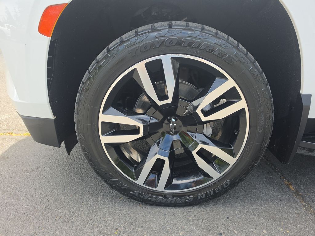 Thumbnail: 2021 Chevrolet Tahoe - 6