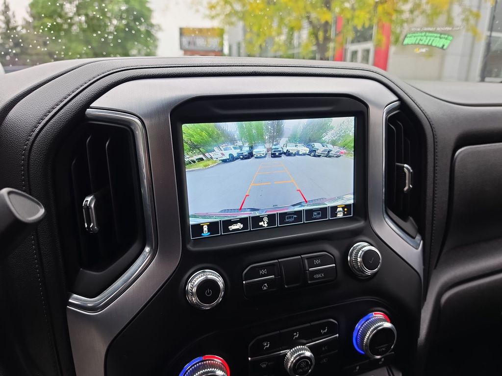 Thumbnail: 2022 GMC Sierra 3500 - 21