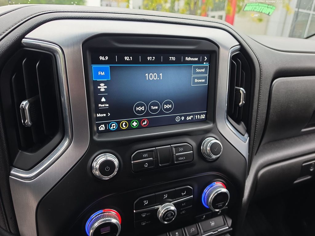 Thumbnail: 2022 GMC Sierra 3500 - 10