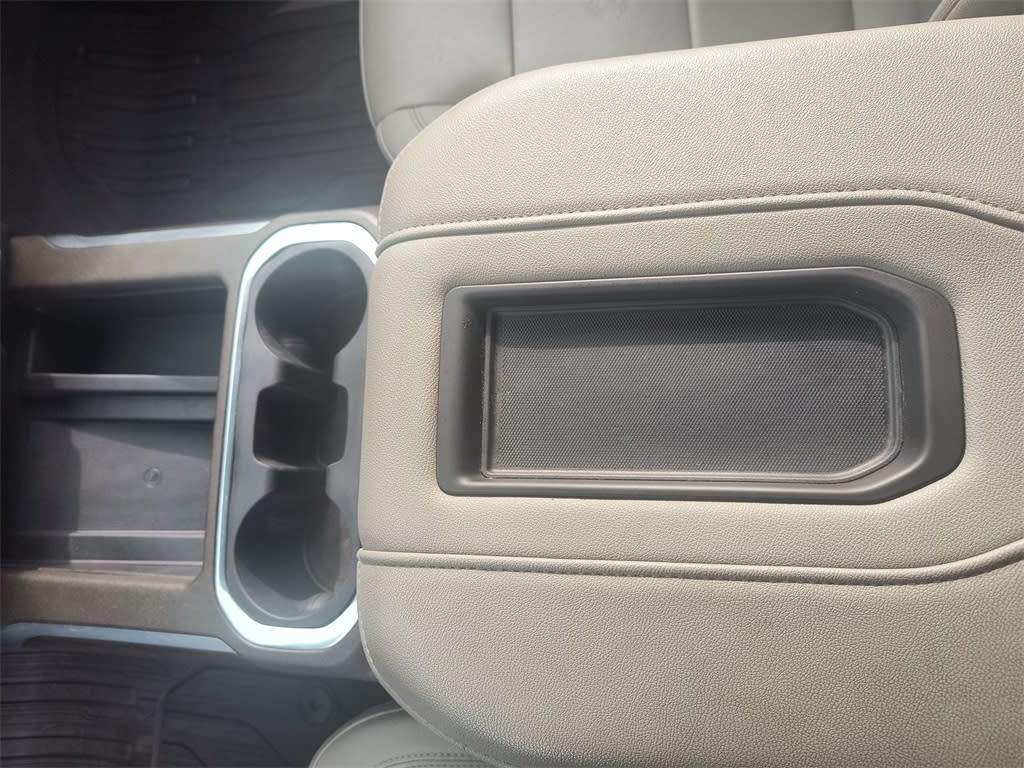 Thumbnail: 2022 GMC Sierra 3500 - 25