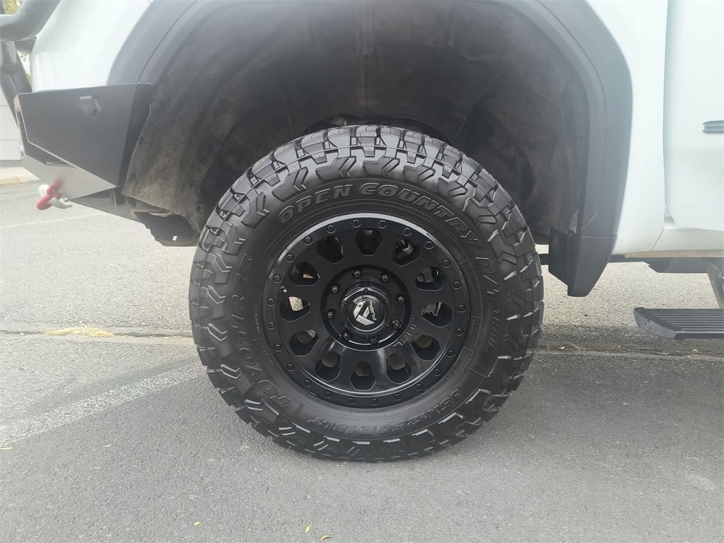 Thumbnail: 2022 GMC Sierra 3500 - 5