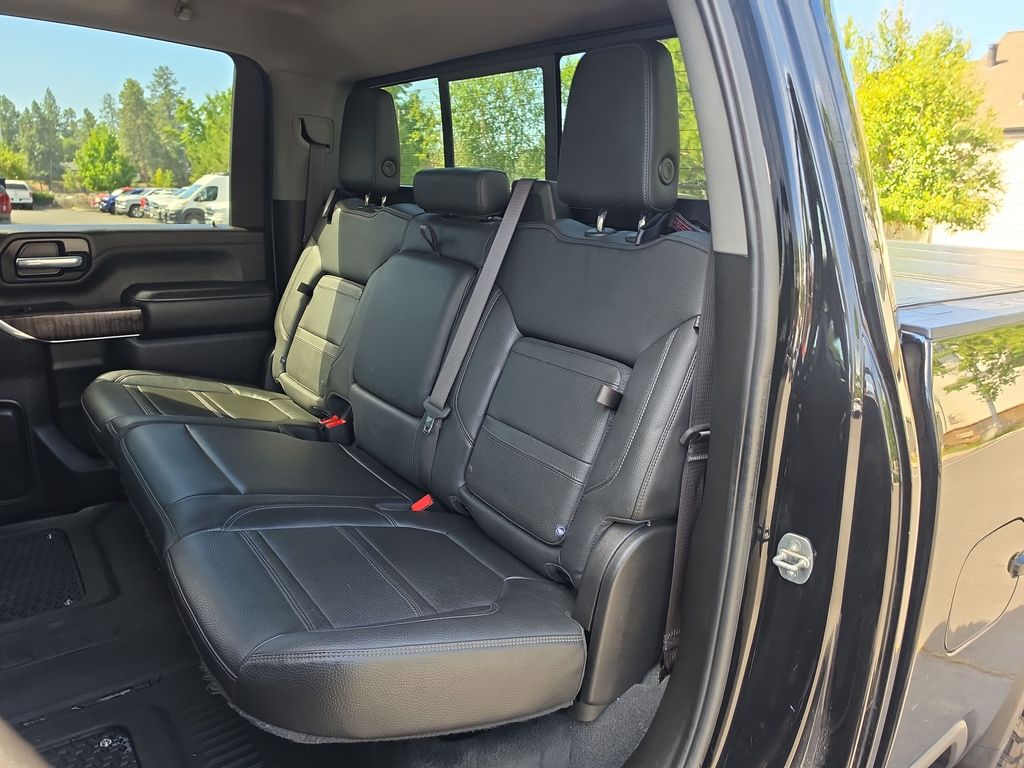 Thumbnail: 2023 GMC Sierra 3500 - 10