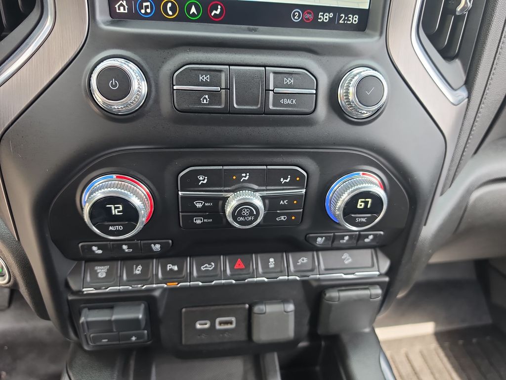 Thumbnail: 2023 GMC Sierra 3500 - 24