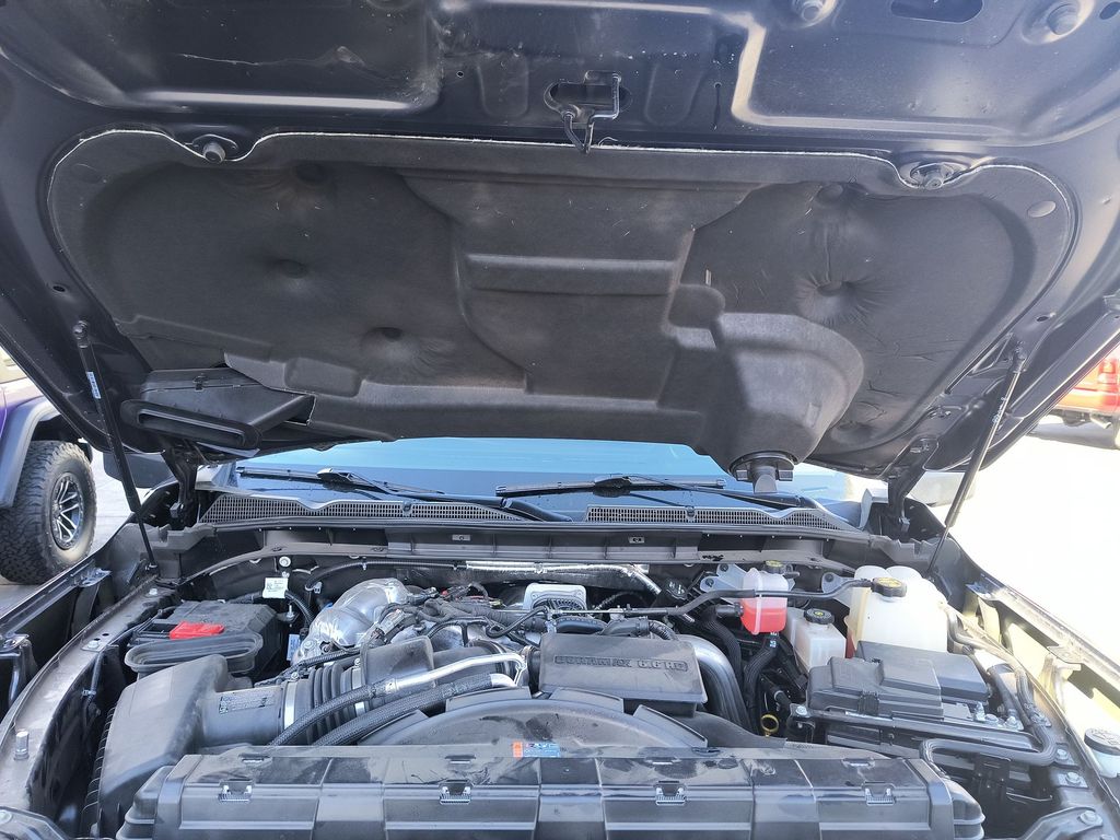 Thumbnail: 2025 GMC Sierra 3500 - 6