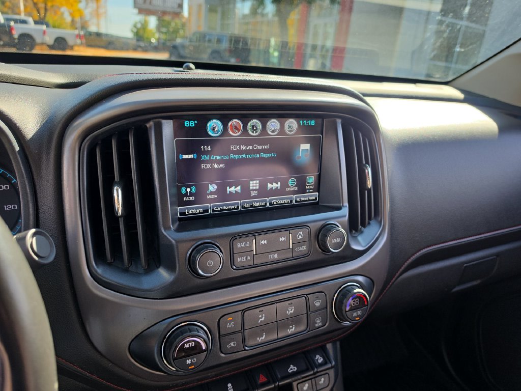 Thumbnail: 2018 GMC Canyon - 10