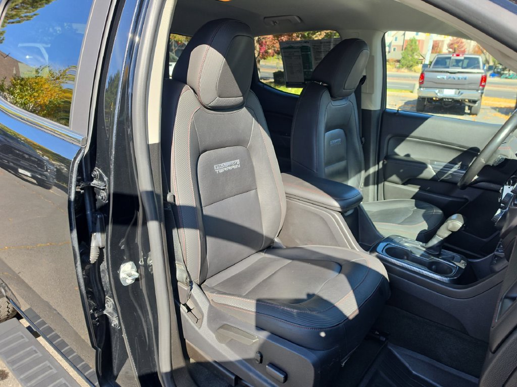 Thumbnail: 2018 GMC Canyon - 8