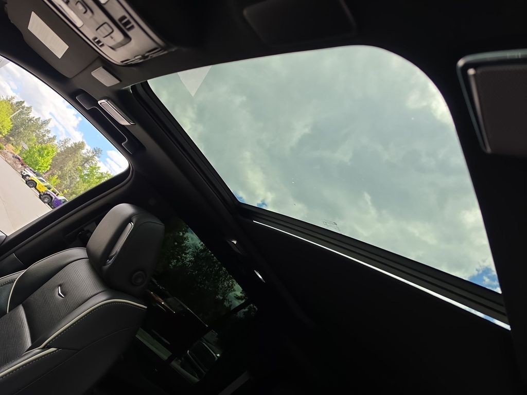 Thumbnail: 2022 Cadillac Escalade - 26