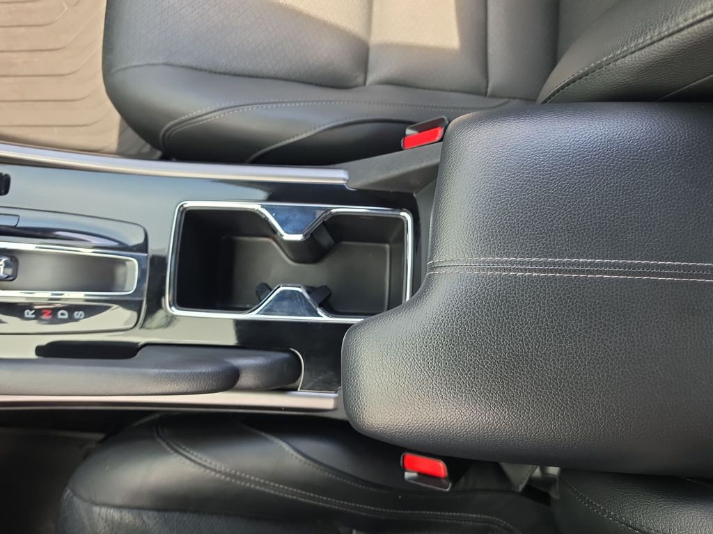 Thumbnail: 2017 Honda Accord - 25