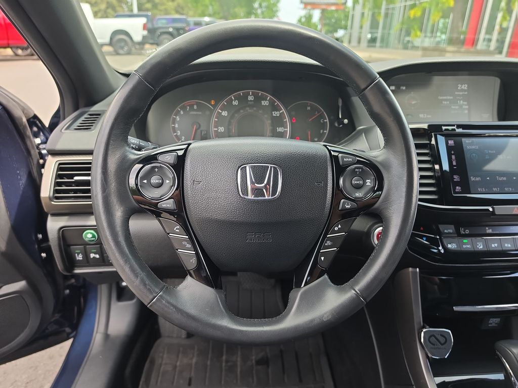 Thumbnail: 2017 Honda Accord - 2
