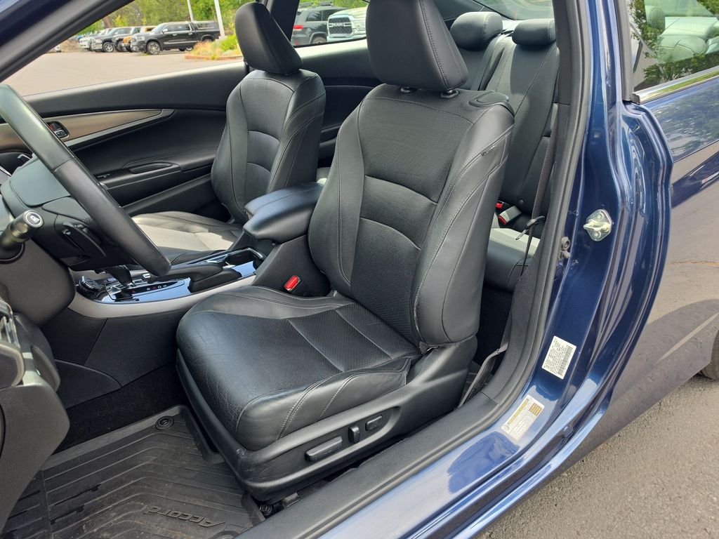 Thumbnail: 2017 Honda Accord - 8