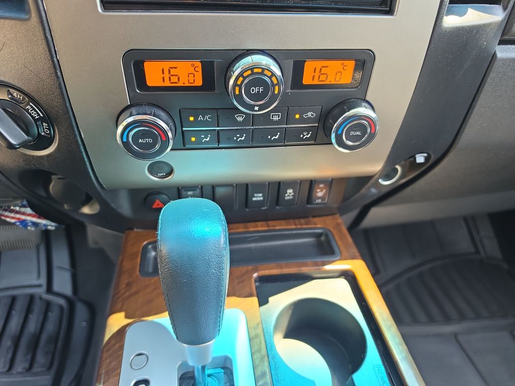 Thumbnail: 2012 Nissan Titan - 23