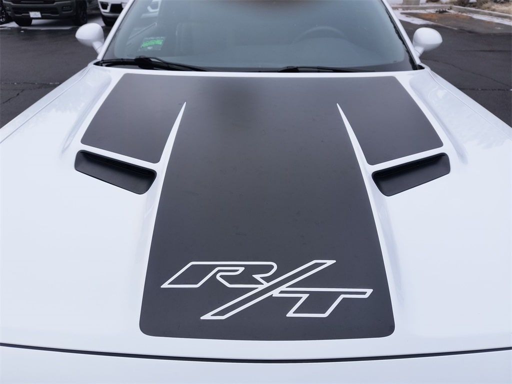 Thumbnail: 2015 Dodge Challenger - 5