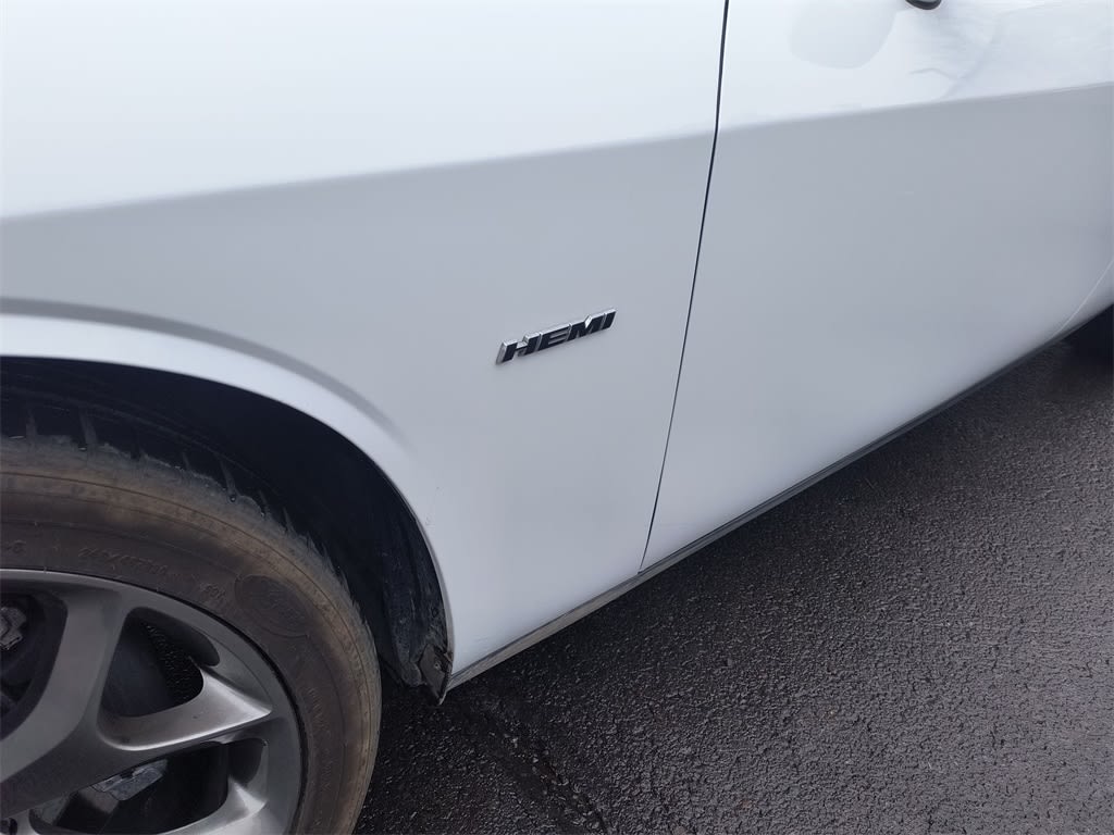 Thumbnail: 2015 Dodge Challenger - 27