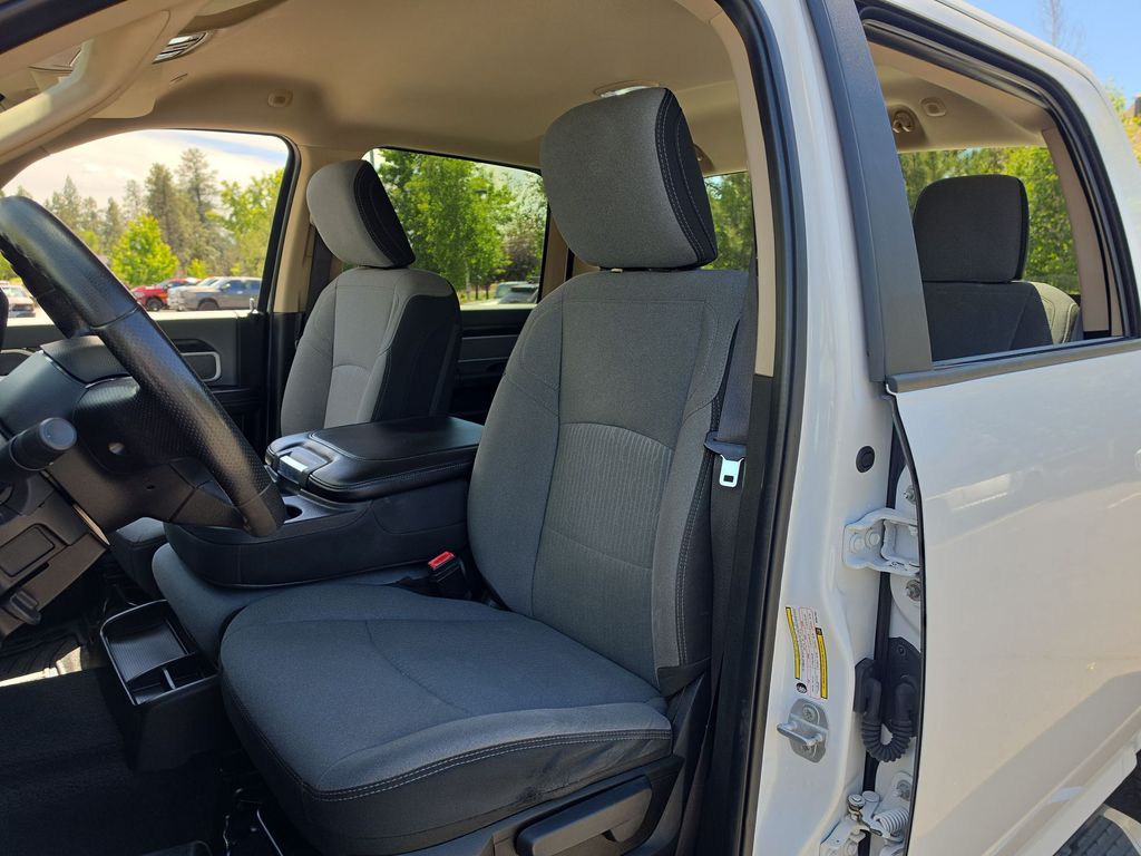 Thumbnail: 2019 RAM 3500 - 8